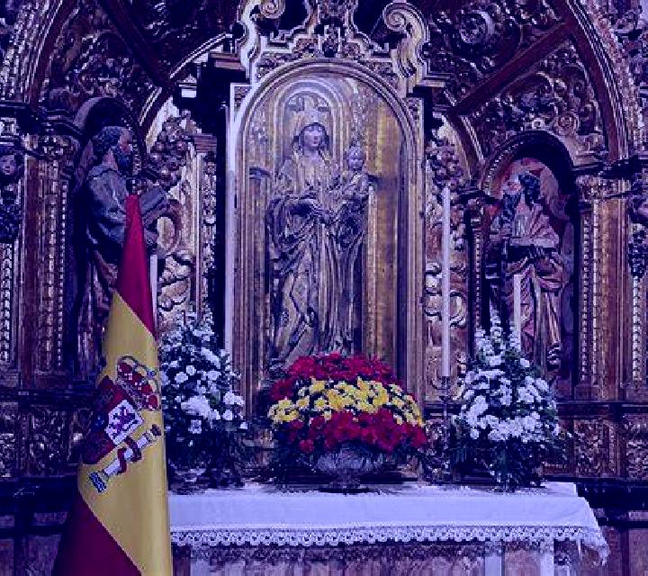 Abril 2 Ampuero escort