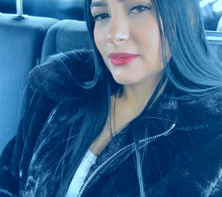 Adriana 3 Agron escort