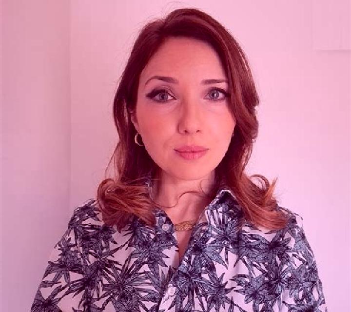 Adriana Beranuy escort