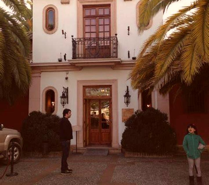 Adriana Narros del Puerto escort