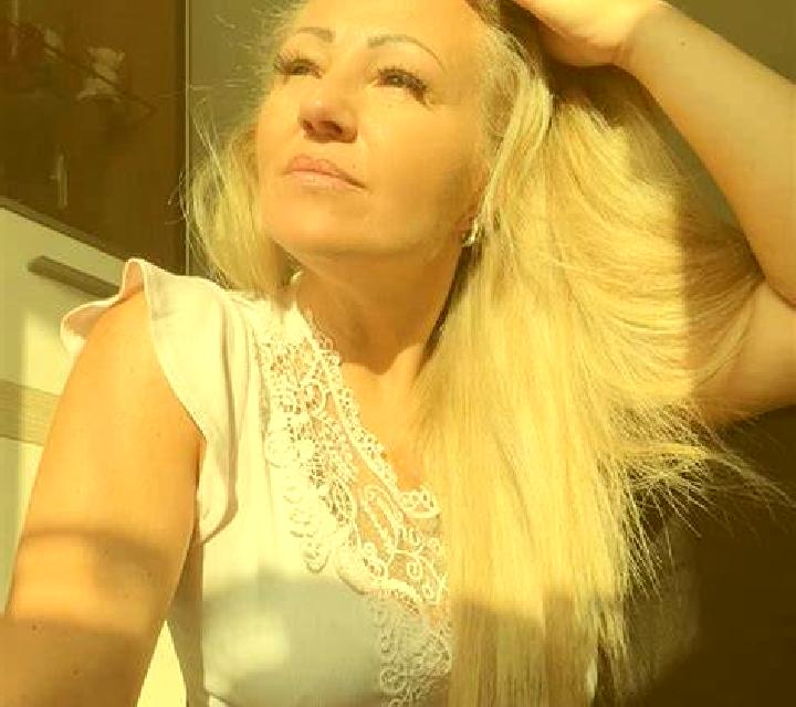 Aitana 3 Ventosa de la Cuesta escort