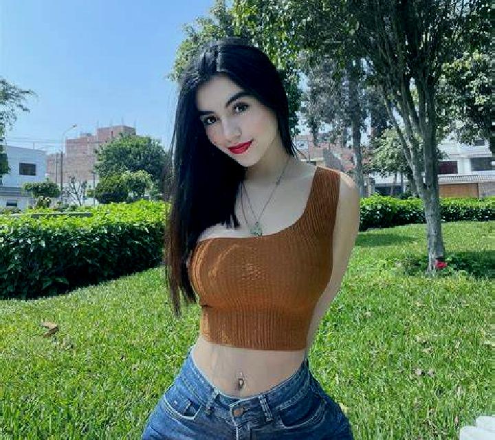 Aitana Martos escort