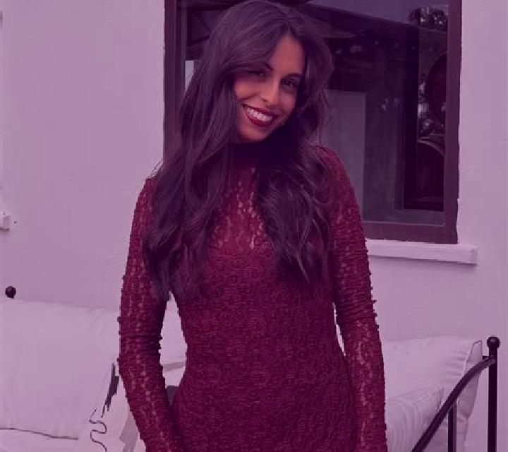 Alba 2 Dos Hermanas escort