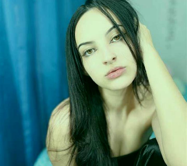 Alba Fontanilles escort
