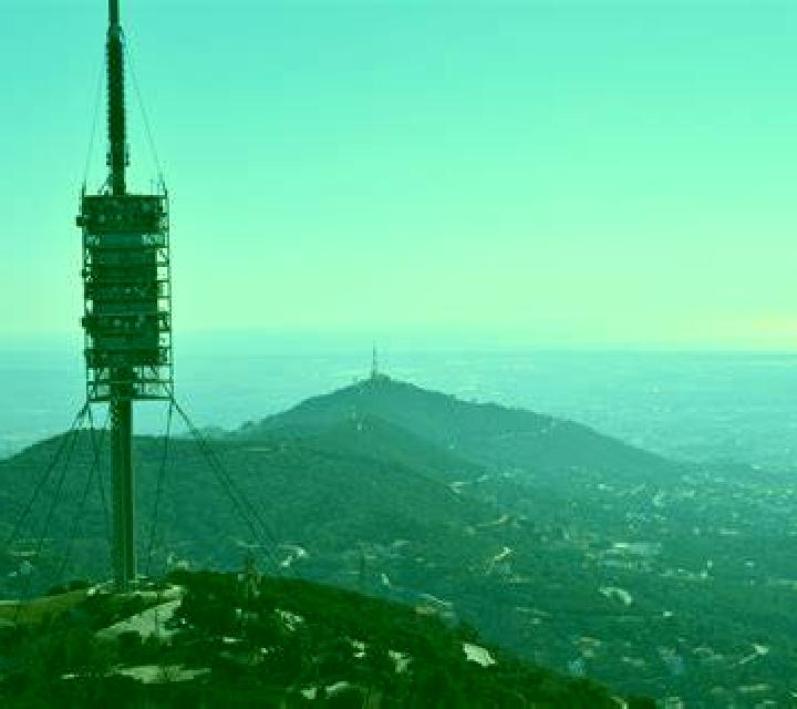 Amanda 2 Vallvidrera, el Tibidabo i les Planes escort