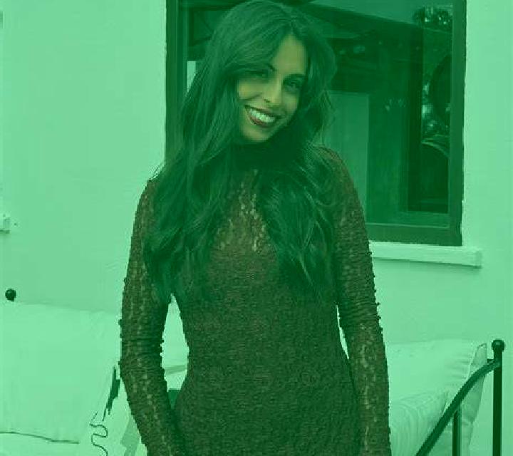 Amanda Abertura escort