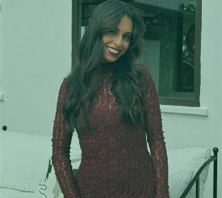 Andrea Oliana escort