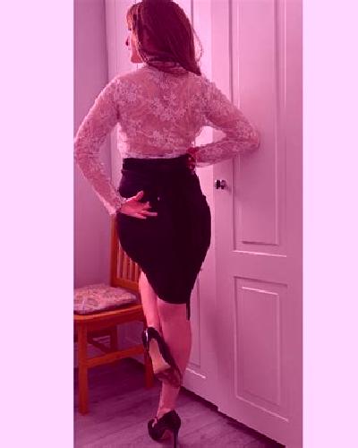 Beatriz La Almolda escort