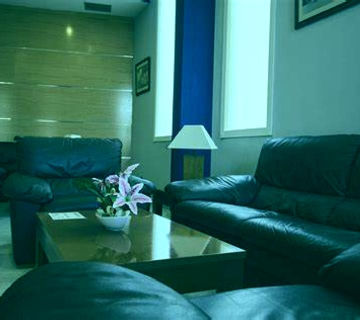 Beatriz Robres del Castillo escort