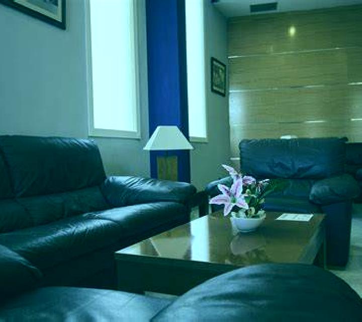 Camila Torrejon de la Calzada escort