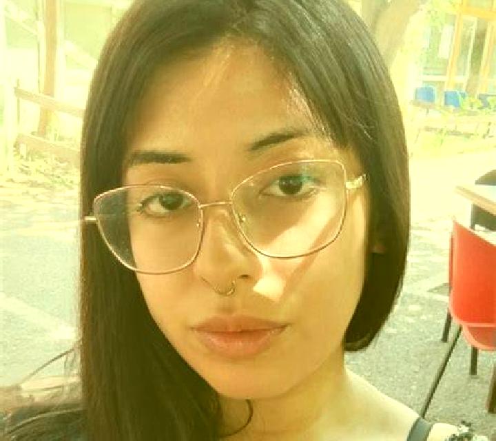 Carla 3 Lucar escort