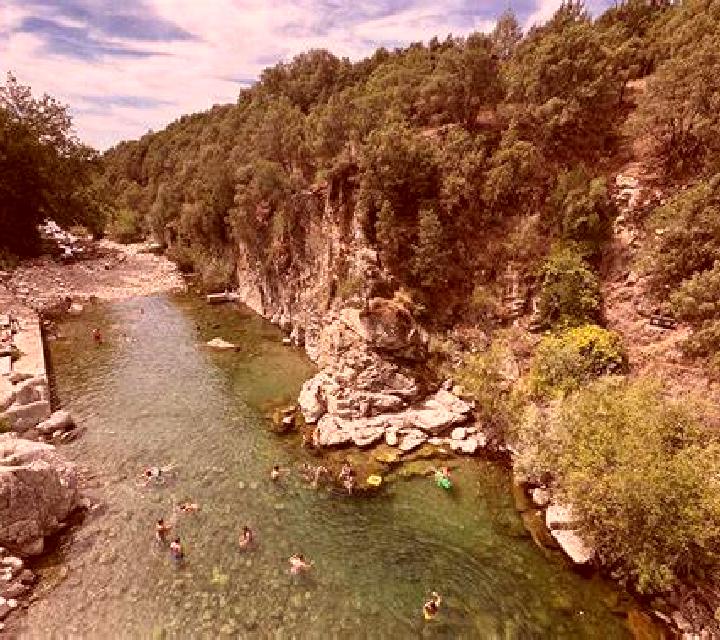 Cayetana 3 Tramacastiel escort
