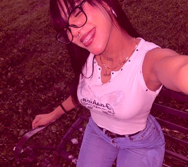 Cecilia 3 Villageriz escort