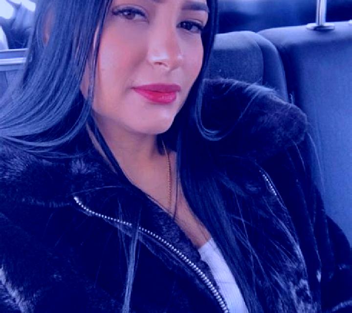 Cielo 3 Cihuri escort
