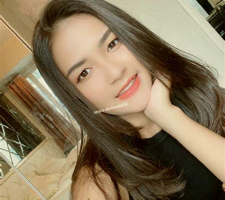 Cielo Pola de Laviana escort