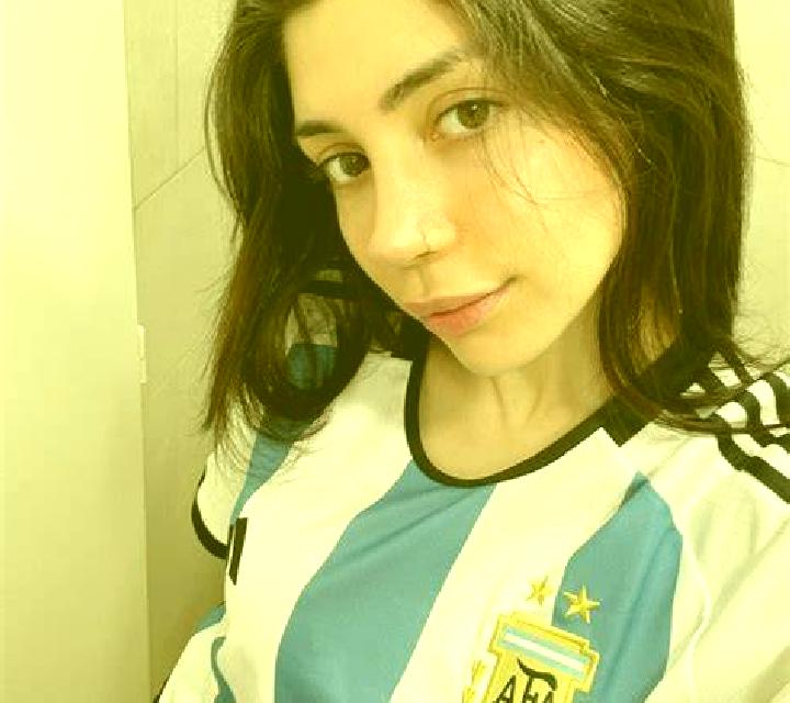 Claudia Arenzana de Arriba escort