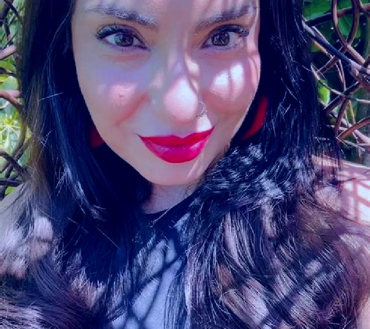 Claudia Peralta escort