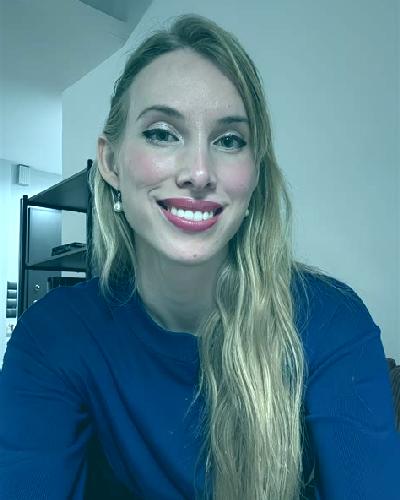 Daniela Albala escort