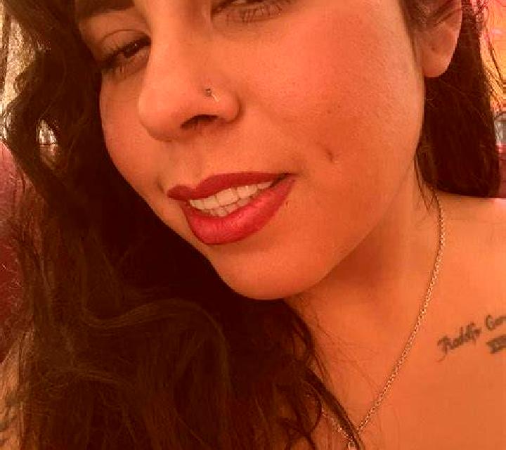 Diana Beade escort