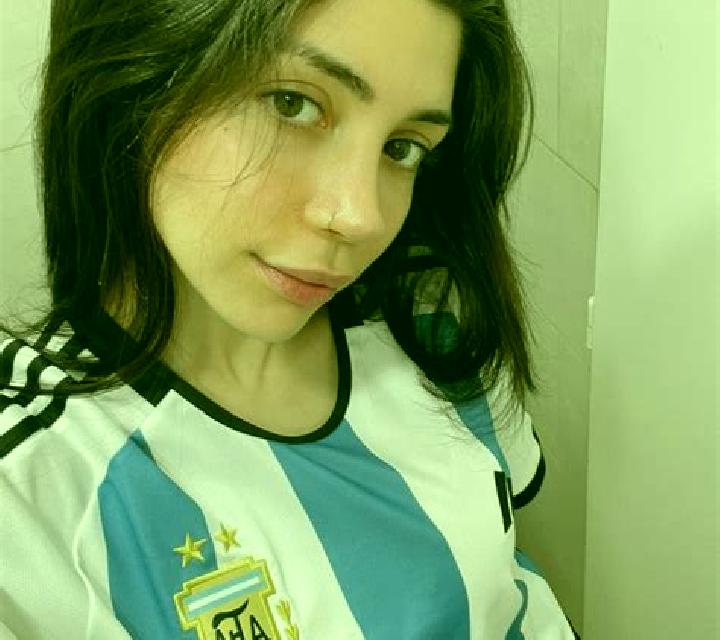 Elena 2 Aliaga escort
