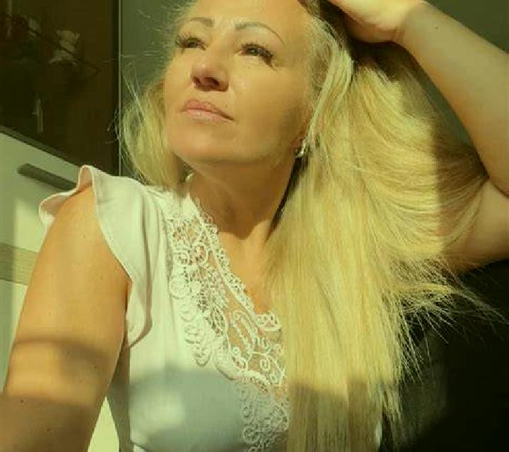 Emilia 3 Nalec escort