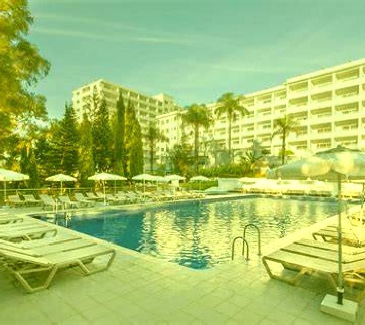 Estrella 2 Torremolinos escort