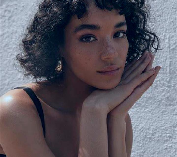 Estrella 2 Vozmediano escort