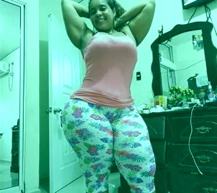 Gabriela 2 Santa Uxia de Ribeira escort