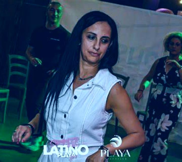 Giulia 2 Castello d Empuries escort