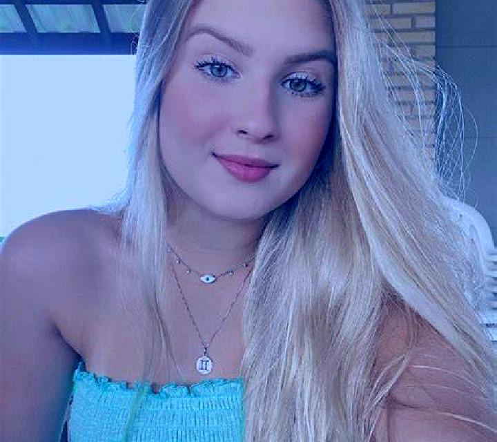 Giulia 2 Villar del Rey escort