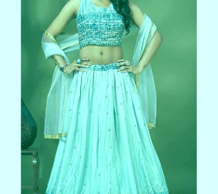 Isabela Torre-Cardela escort