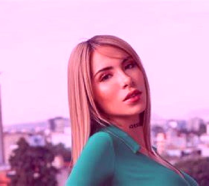 Isabela Villanueva del Rio y Minas escort