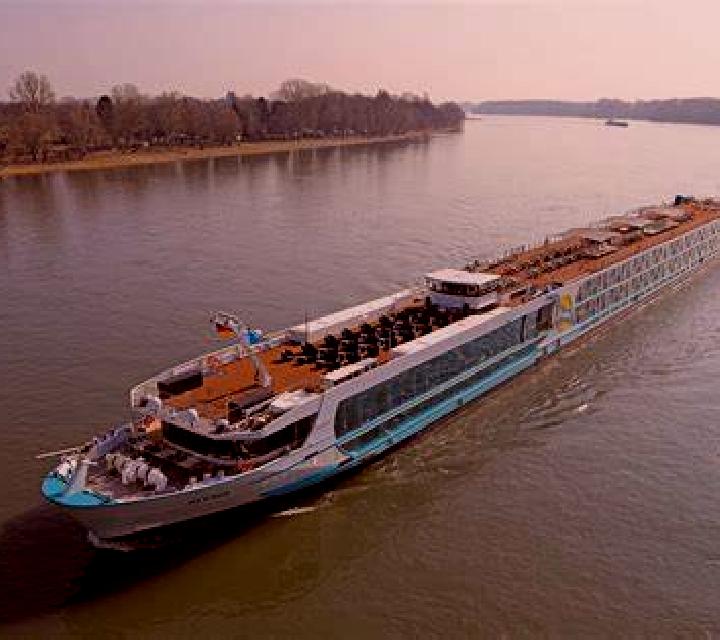 Jade 2 Altarejos escort