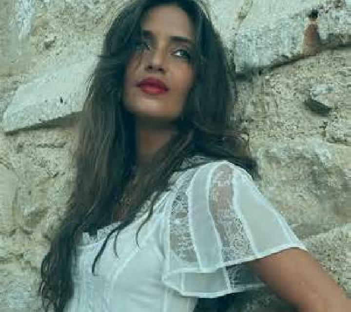 Jade 3 Boada de Campos escort