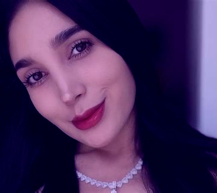 Julia 2 Alhabia escort