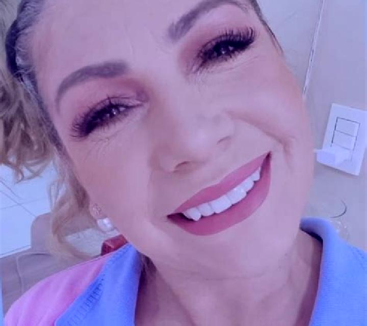 Julia 2 Sant Marti escort