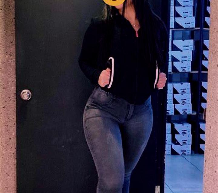Julia 3 Olite-Erriberri escort