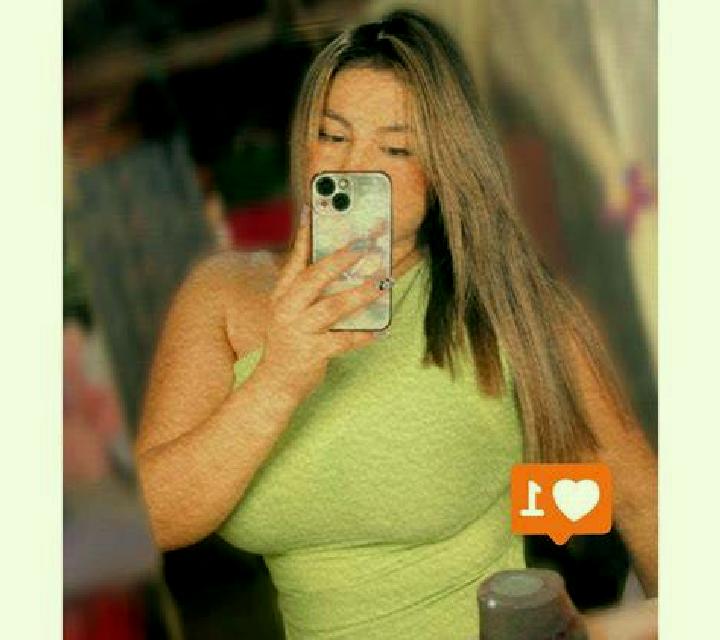 Julia Santed escort