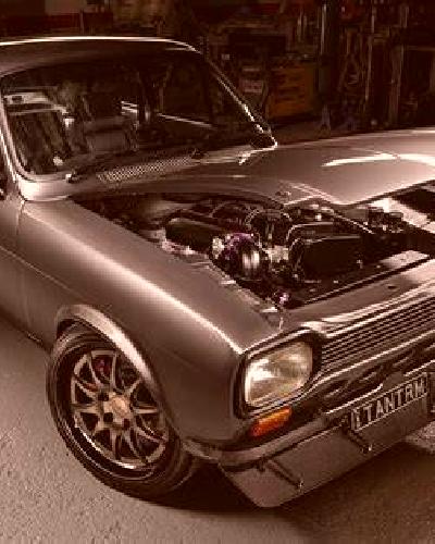 Julia Valverde escort