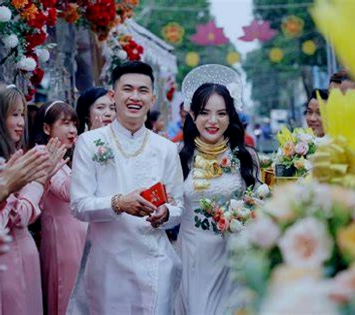 Katia Castellfollit del Boix escort