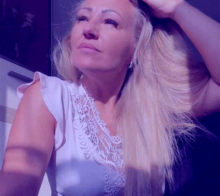 Katia Conesa escort
