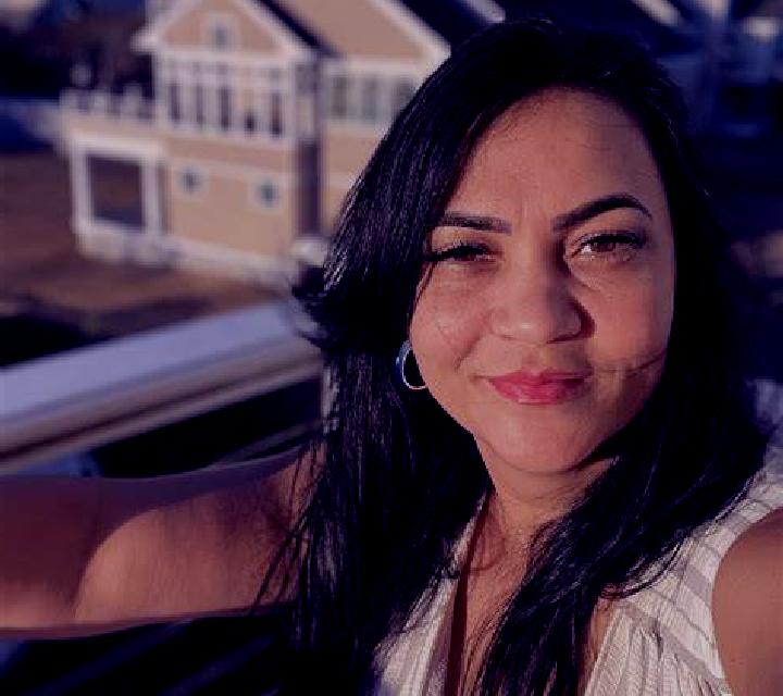Laia 2 Sahagun escort
