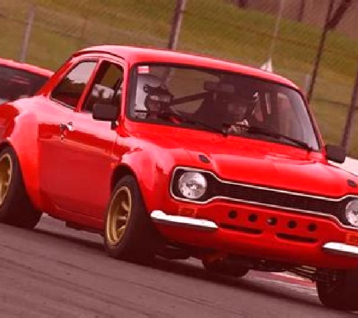 Lola 2 Camaleno escort