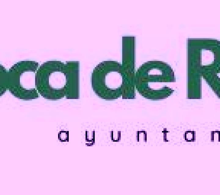 Lola 3 Castell de Cabres escort