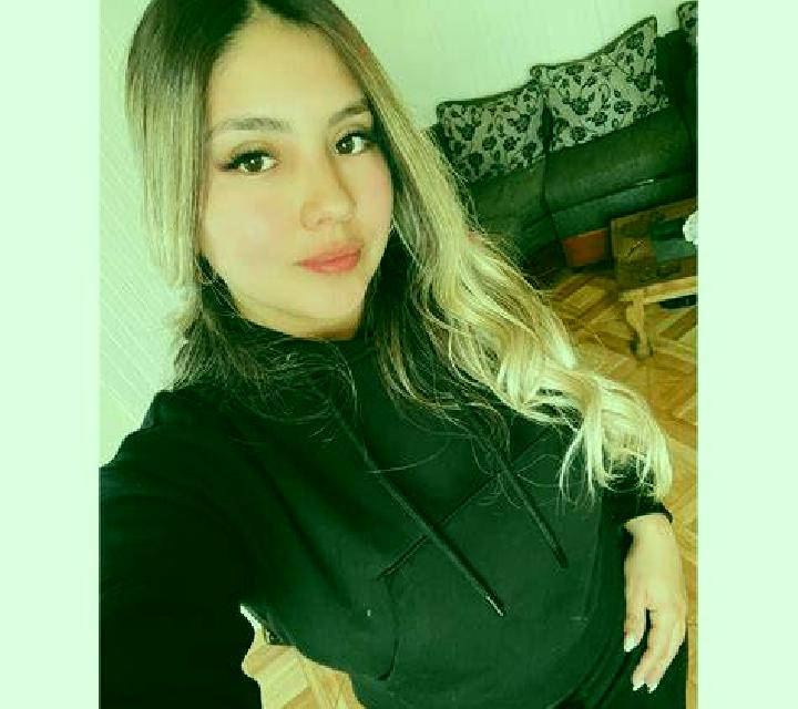 Lola 3 Cerezo escort