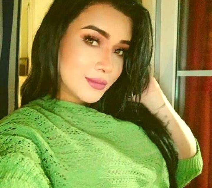 Lucía 3 Rugat escort