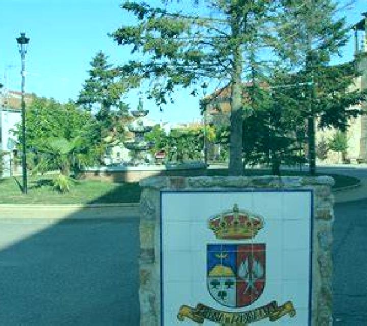 Luna 3 Ontinar de Salz escort