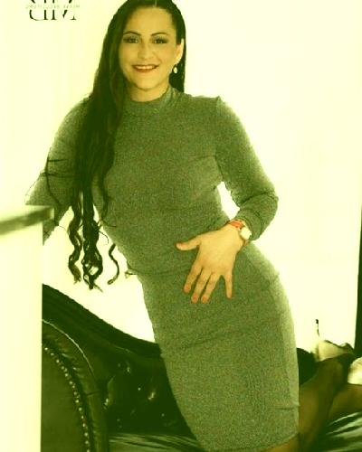Luna Escalona escort