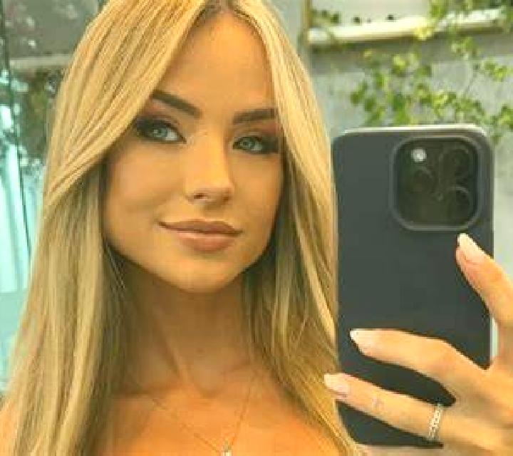 Malena Mariana escort