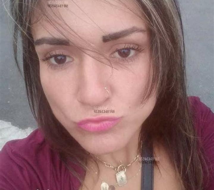 Manuela 3 Cunit escort